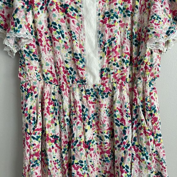 Torrid Womens Plus Mini Dot Dress Colorful Print Size 1X Flutter Sleeve Keyhole - Picture 4 of 12